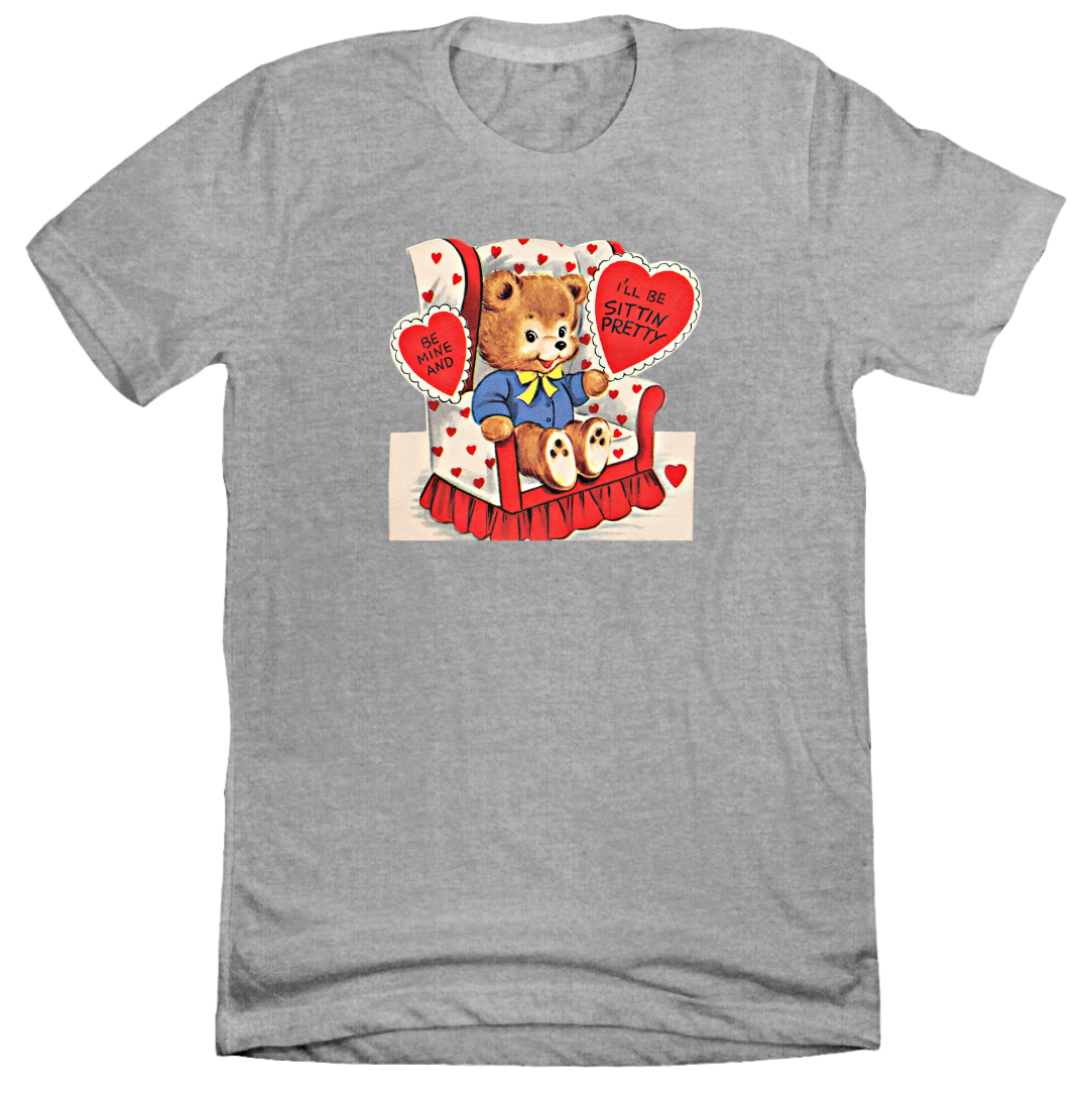 Vintage Valentine's Bear grey tee Dressing Festive