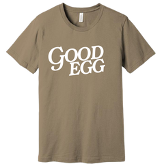 Good Egg Dressing Festive T-shirt tan