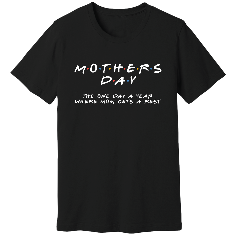 Friends With Mom - Dressing Festive