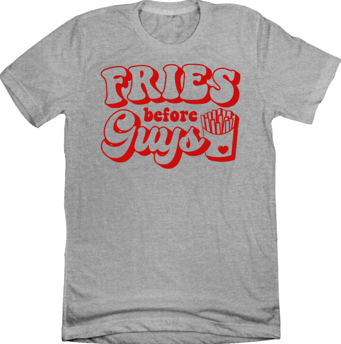 Fries Before Guys Dressing Festive T-shirt grey